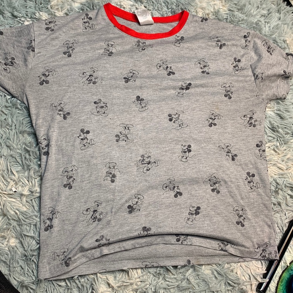 Grey Mickey Mouse t-shirt